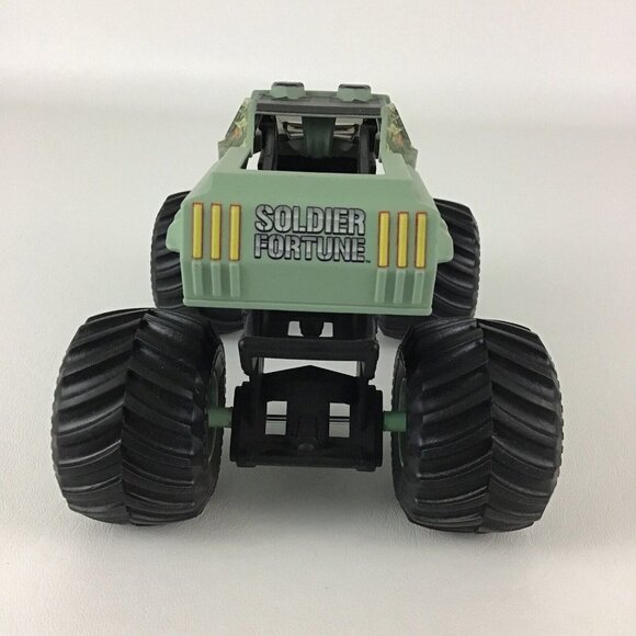 Hot Wheels Monster Jam Truck Soldier Fortune Military 1:24 Vehicle 2015 Mattel - Picture 3 of 6